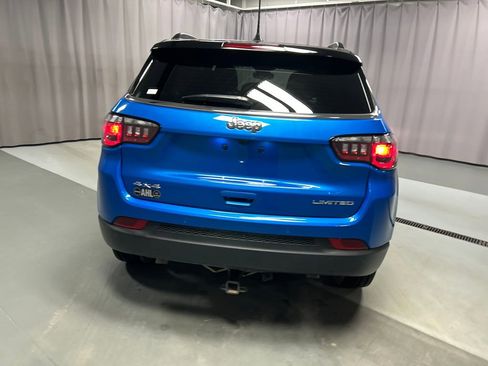 Used 2025 Jeep Compass Limited image 6