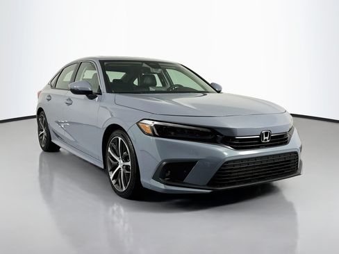 Certified 2024 Honda Civic Touring image 3