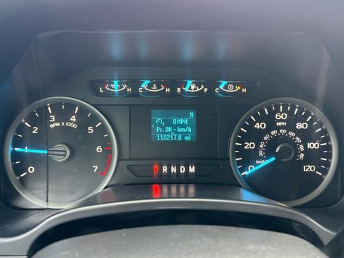 Used 2019 Ford F150 XLT image 23