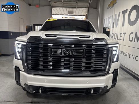 Used 2024 GMC Sierra 2500 Denali Ultimate image 36