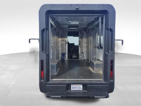 Used 2024 Chevrolet Brightdrop 600 w/ Battery Pack, Max Range AWD/4WD image 3