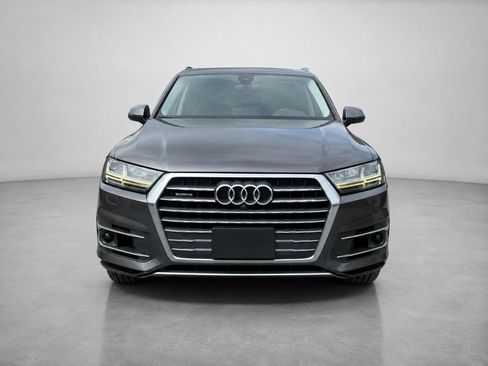 Used 2018 Audi Q7 3.0T Premium Plus w/ Premium Plus Package AWD/4WD image 8