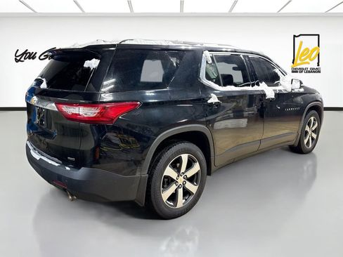 Used 2020 Chevrolet Traverse LT w/ LT Premium Package image 5