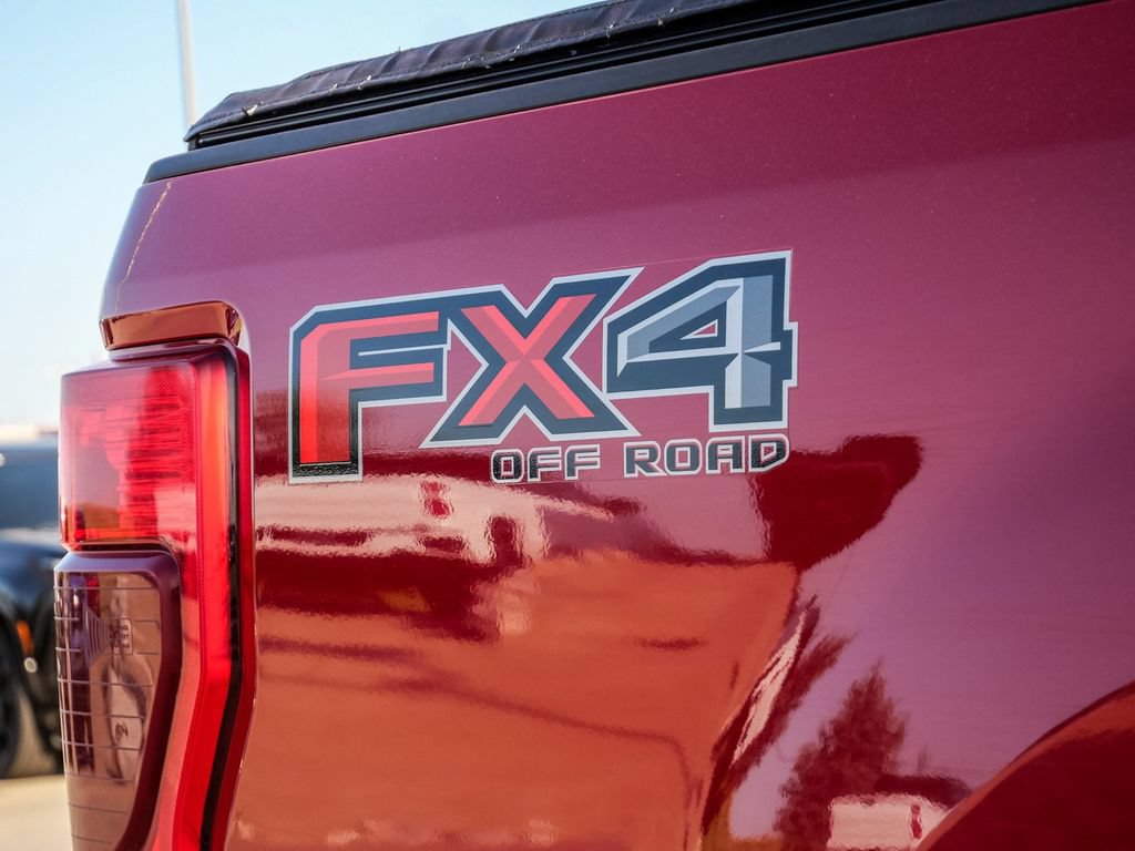 Used 2020 Ford F250 Lariat w/ Lariat Ultimate Package AWD/4WD image 11