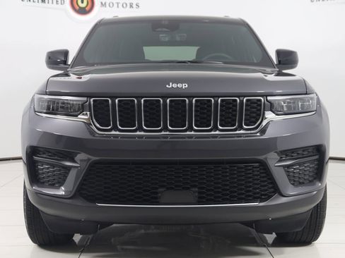 Used 2025 Jeep Grand Cherokee Laredo X w/ Luxury Tech Group I image 57