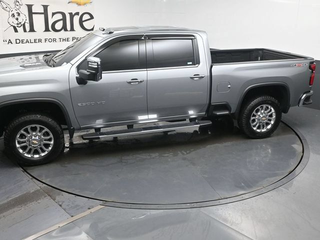 Certified 2025 Chevrolet Silverado 2500 LTZ w/ LTZ Convenience Package AWD/4WD image 58