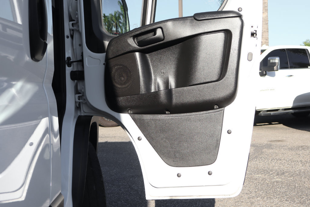 Used 2025 RAM ProMaster 2500 FWD image 36