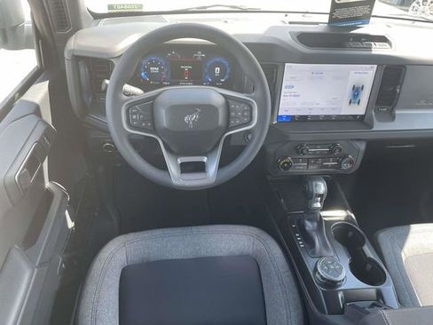 New 2025 Ford Bronco 4-Door AWD/4WD image 6