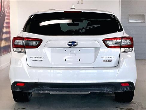 Used 2023 Subaru Impreza 2.0i Sport image 5