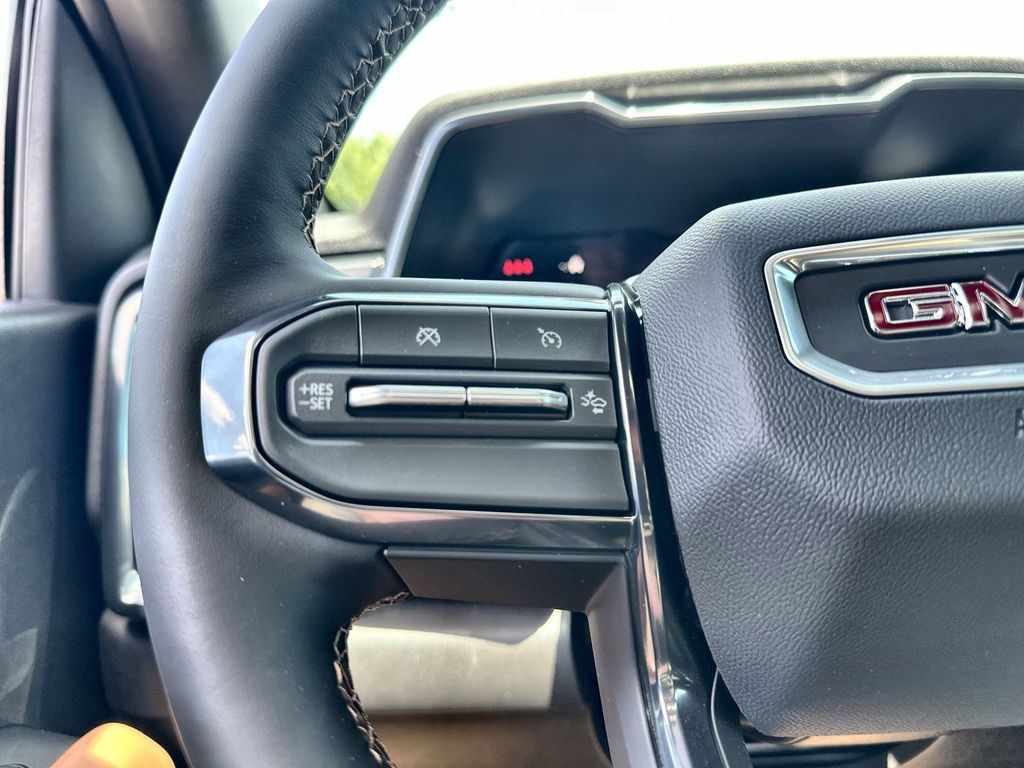 New 2026 GMC Canyon AT4 w/ Technology Plus Package AWD/4WD image 31