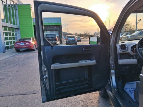 Used 2007 Honda Element EX image 11