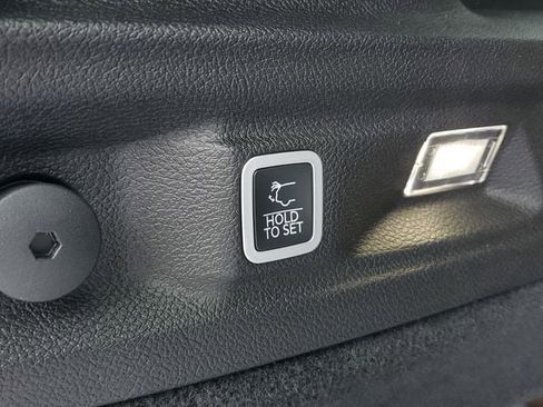 New 2025 Jeep Grand Cherokee L Summit image 11