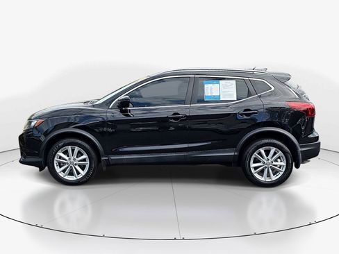 Used 2017 Nissan Rogue Sport SV image 5