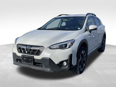 Used 2022 Subaru Crosstrek 2.5i Limited w/ Moonroof Package 2 image 2