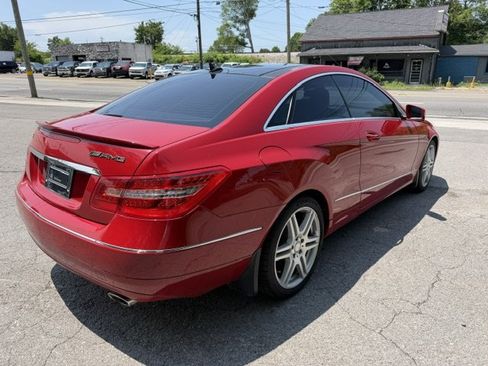 Used 2010 Mercedes-Benz E 350 Coupe w/ Premium 1 Pkg image 4