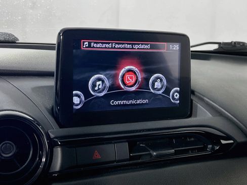Used 2021 MAZDA MX-5 Miata RF Club RWD image 14