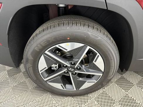 New 2026 Hyundai Tucson SEL image 18