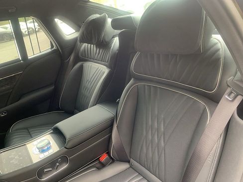 Used 2025 Genesis G90 3.5T AWD/4WD image 23