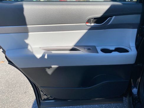 Used 2021 Hyundai Palisade SE image 21