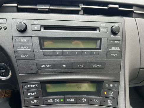 Used 2010 Toyota Prius Five image 22