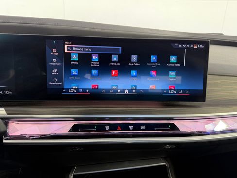 Used 2024 BMW i7 eDrive50 w/ M Sport Package RWD image 22