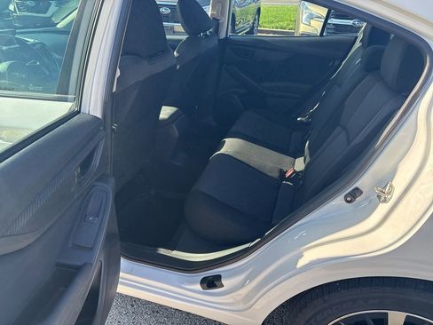 Used 2019 Subaru Impreza 2.0i Premium w/ Eyesight & BSD/Rcta & SRF image 13