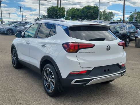 Used 2023 Buick Encore GX Select FWD image 3