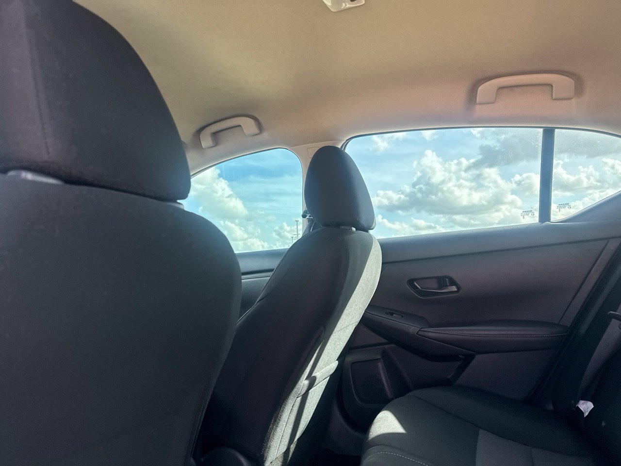 Used 2025 Nissan Sentra SV w/ Trunk Package FWD image 40