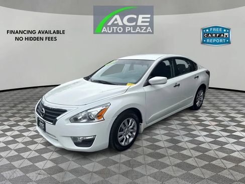 Used 2014 Nissan Altima 2.5 S FWD image 2