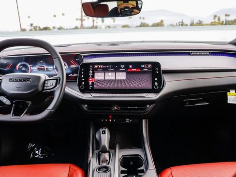 New 2026 Dodge Charger R/T AWD/4WD image 15