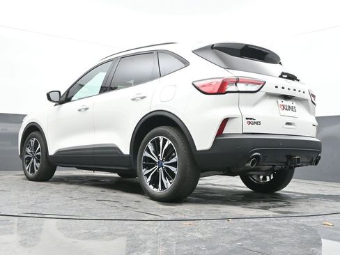 Used 2021 Ford Escape SEL w/ SEL Stealth AWD Package image 40