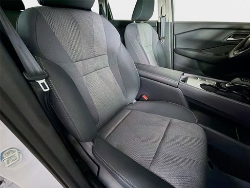 New 2026 Nissan Rogue SV FWD image 25