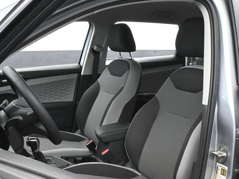 Used 2024 Volkswagen Taos S FWD image 10