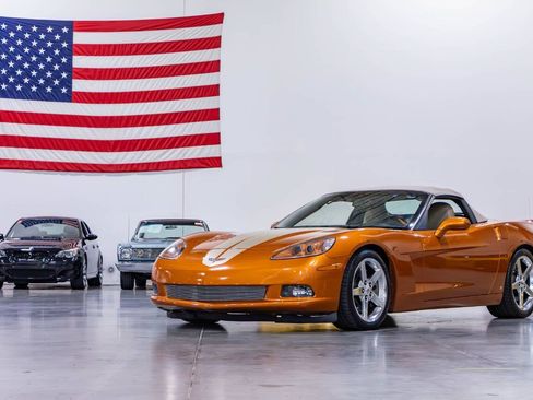 Used 2007 Chevrolet Corvette Convertible w/ Preferred Equipment Group RWD image 21
