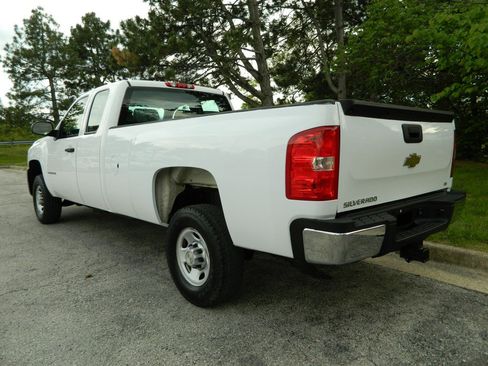 Used 2009 Chevrolet Silverado 2500 W/T RWD image 6