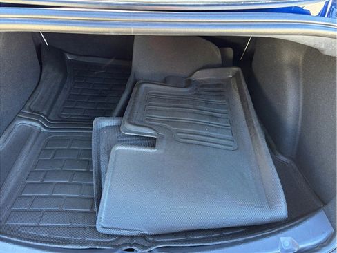 Used 2021 Tesla Model 3 Performance image 45