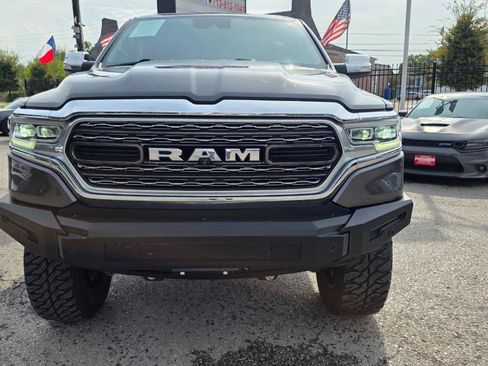Used 2022 RAM 1500 Limited AWD/4WD image 3