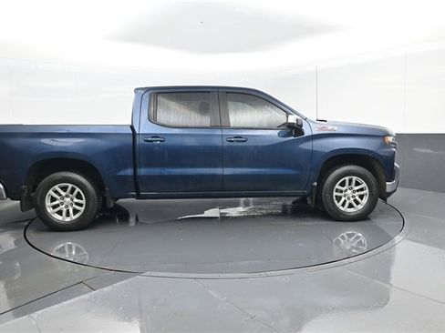 Used 2019 Chevrolet Silverado 1500 LT w/ All-Star Edition image 4