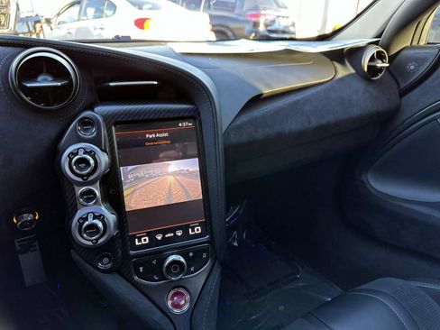 Used 2020 McLaren 720S Performance image 28