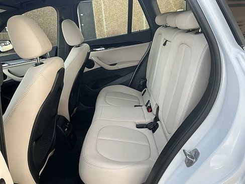 Used 2021 BMW X1 sDrive28i w/ Convenience Package image 13