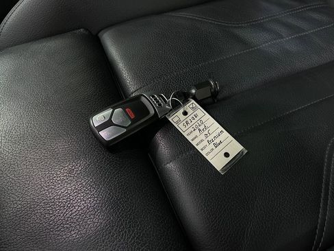 Used 2020 Audi Q5 2.0T Premium w/ Titanium Sport Package image 37