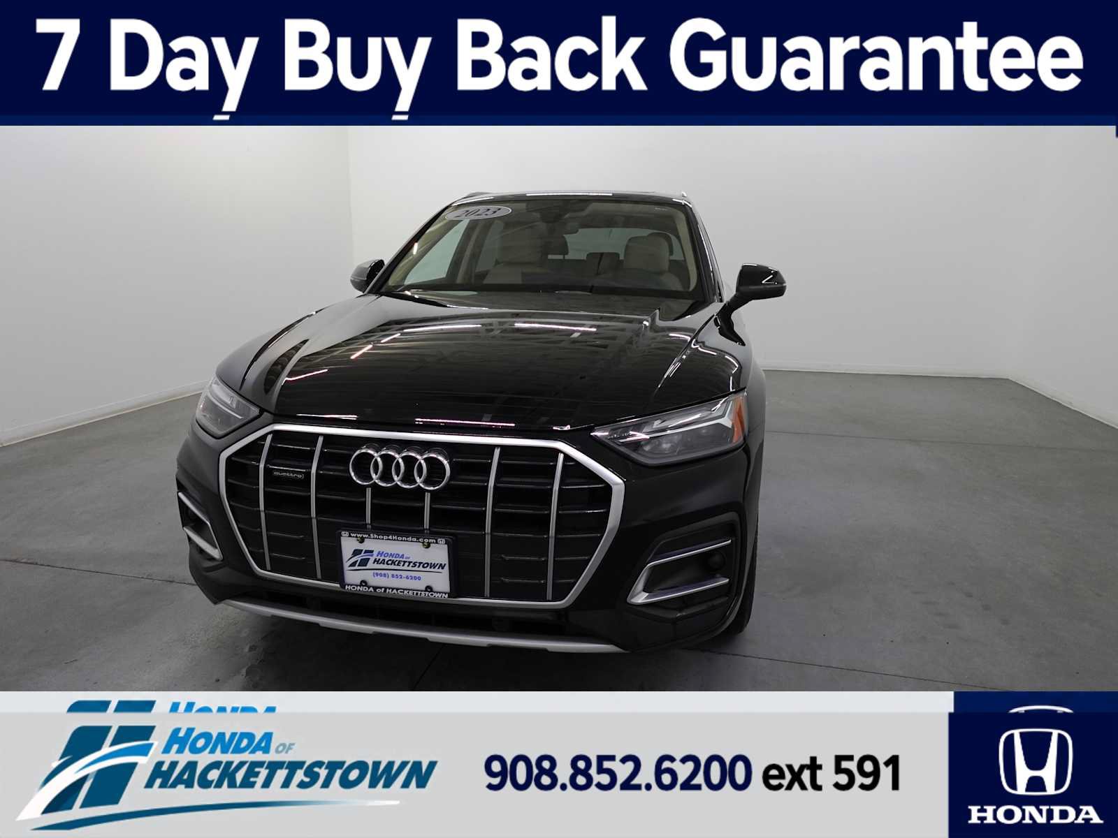 Used 2023 Audi Q5 2.0T Premium w/ Convenience Package AWD/4WD image 1