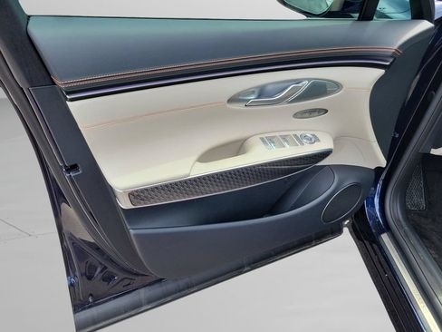 New 2026 Genesis GV70 3.5T Sport Prestige AWD/4WD image 18