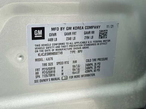 Certified 2022 Buick Encore Preferred AWD/4WD image 29