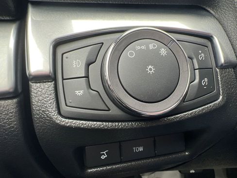 Used 2019 Ford Explorer Sport w/ Equipment Group 401A AWD/4WD image 19