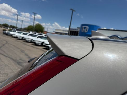 Used 2018 Honda CR-V EX-L image 6