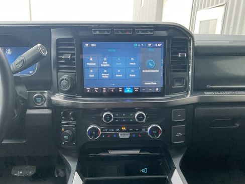 Used 2024 Ford F350 Lariat w/ Lariat Ultimate Package image 14