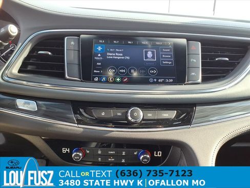 Used 2024 Buick Enclave Essence w/ Experience Buick Package image 10