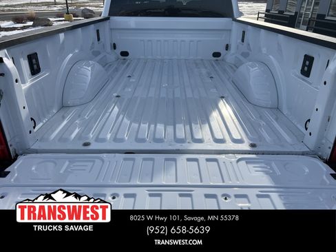 Used 2024 Ford F350 XLT w/ FX4 Off-Road Package image 7