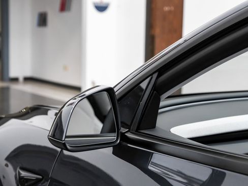 Used 2025 Tesla Model 3 Long Range image 33